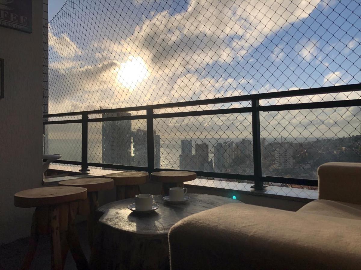 Apartment Em Iii *